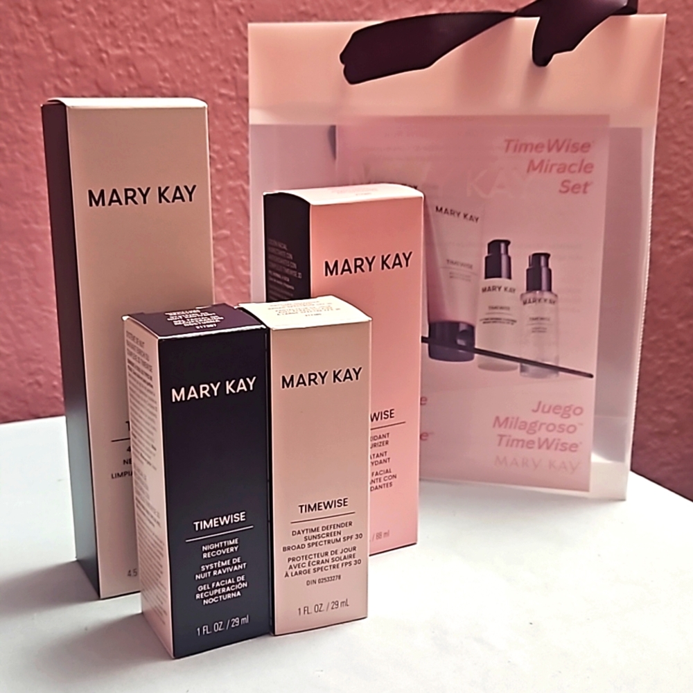 MARYKAY Timewise Miracle Set Normal to Dry Skin